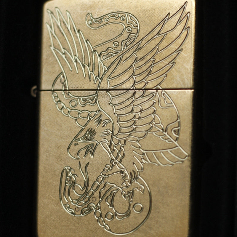 ROYAL BATTLE ZIPPO (BRASS) - Dirty Paradise