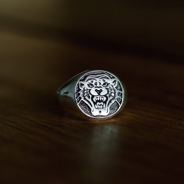 TIGER SIGNET RING - Dirty Paradise